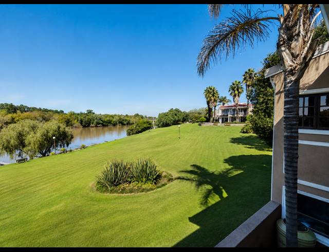 4 BEDROOM TOWNHOUSE FOR SALE IN THREE RIVERS PROPER